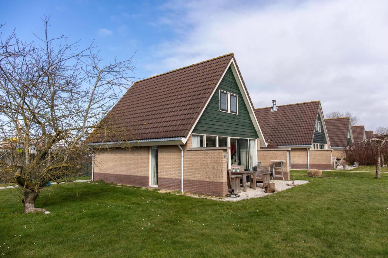 Bungalow 6 Op Recreatiepark De Wielen Синт-Мартен Экстерьер фото