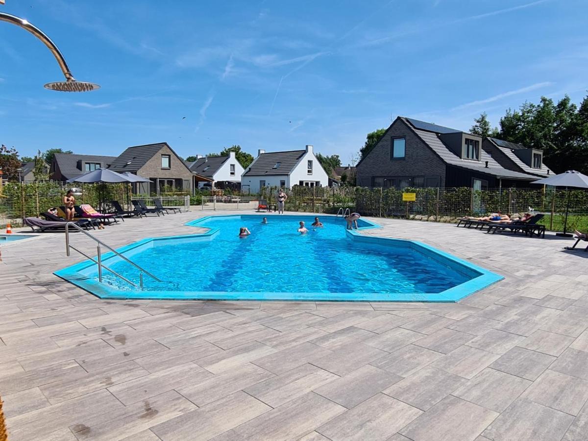 Bungalow 6 Op Recreatiepark De Wielen Синт-Мартен Экстерьер фото